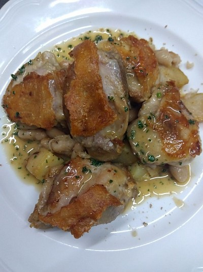 若鶏のコンフィ